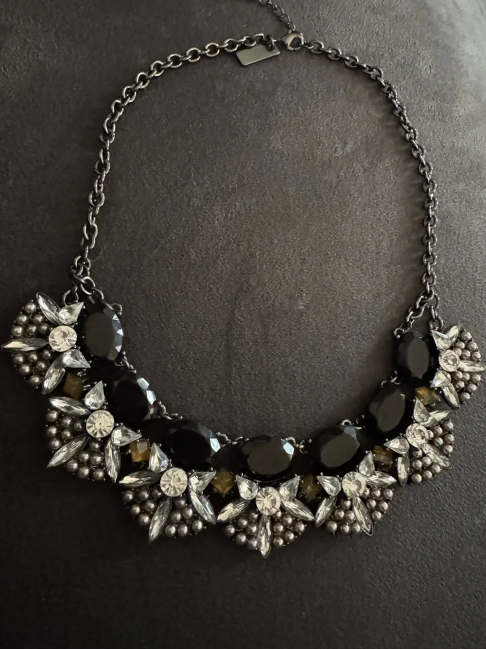 Steve Madden Statement Necklace Crystal Black Silver Oval Link Fashion Jewelry - Picture 1 of 5